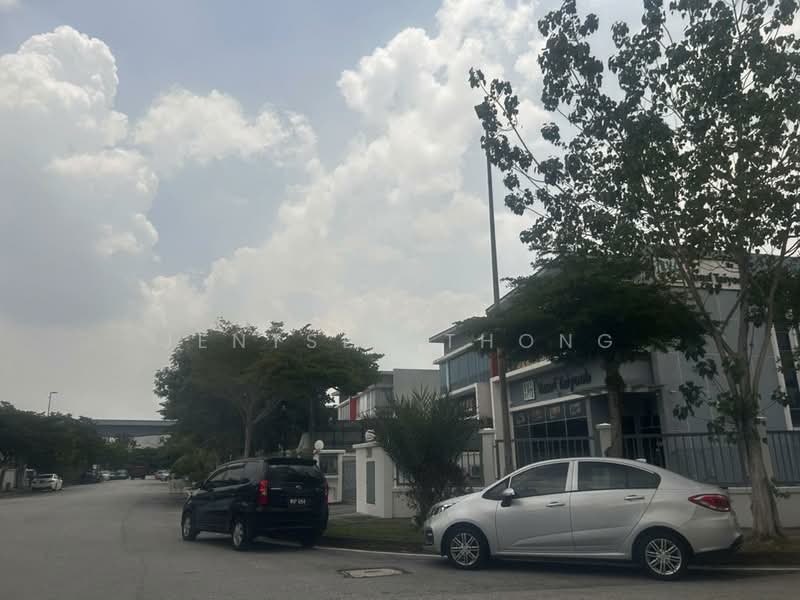 Warehouse for Rent in Pusat Komersial TSB (Sungai Buloh) - Jentsen Thong - Exterior - PropertyGuru.com.my