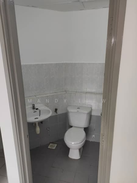 Condominium for Sale at Menara Menjalara - Mandy Liew - Bathroom - PropertyGuru.com.my