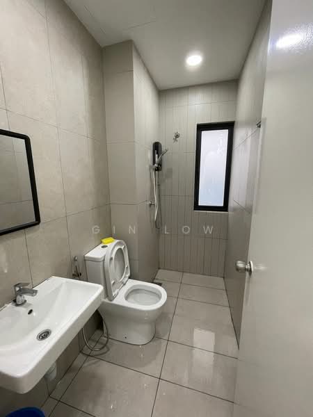 Service Residence for Rent at Kenwingston Avenue - Gin Low - Bathroom - PropertyGuru.com.my