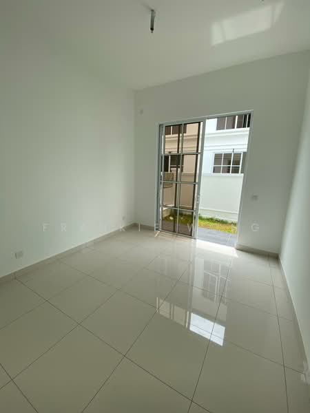 Rumah Teres 2-Tingkat untuk Dijual di Eco Majestic (Semenyih) - Frankie Wong - PropertyGuru.com.my