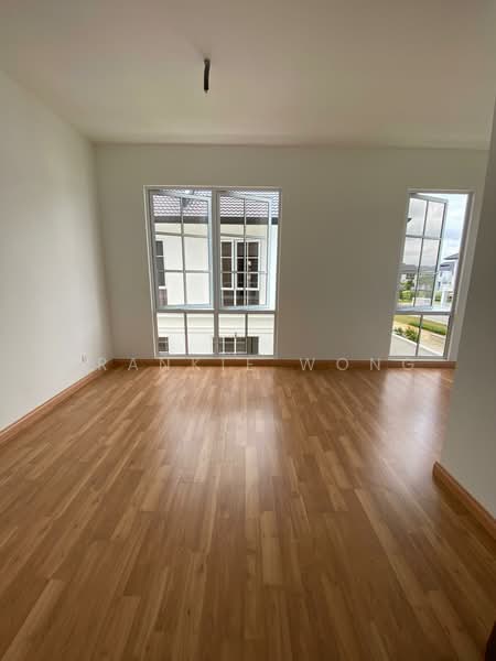 Rumah Teres 2-Tingkat untuk Dijual di Eco Majestic (Semenyih) - Frankie Wong - PropertyGuru.com.my