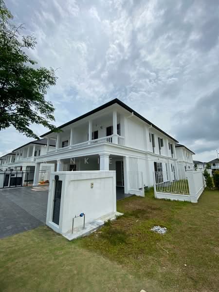 Rumah Teres 2-Tingkat untuk Dijual di Eco Majestic (Semenyih) - Frankie Wong - PropertyGuru.com.my