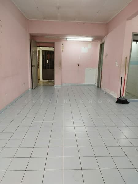 Rumah Flat untuk Dijual di Bandar Baru Permas Jaya - Kelvin Chop - Interior - PropertyGuru.com.my