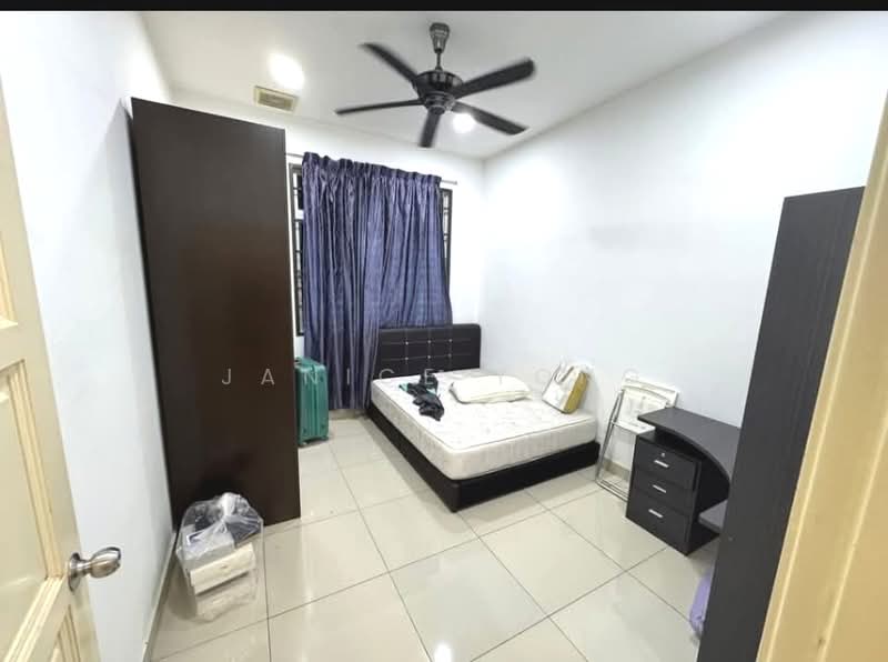 2.5-storey Terraced House for Rent in Taman Ehsan Jaya (Ulu Tiram) - Janice Yong - Bedroom - PropertyGuru.com.my