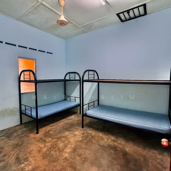 1-storey Terraced House for Sale in Taman Jaya Utama (Telok Panglima Garang) - Hairi Halim - PropertyGuru.com.my