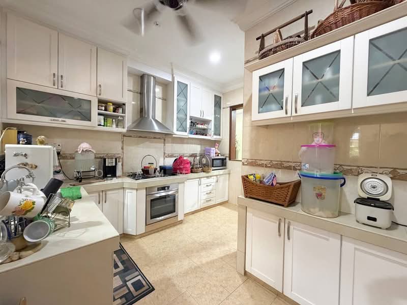Bungalow for Sale in Seksyen 8 (Kota Damansara) - Mohammad Omar - PropertyGuru.com.my