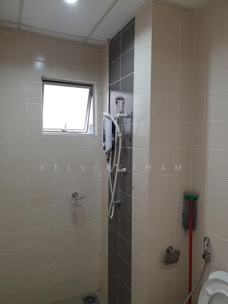 Servis Apartment untuk Disewa di I Residence - Kelvin Tham - Bathroom - PropertyGuru.com.my