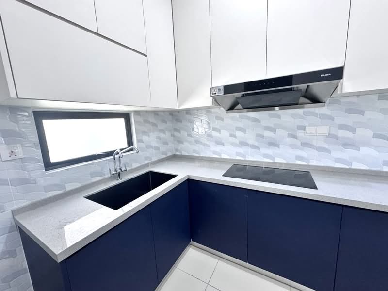 Rumah Teres 2 Tingkat untuk Disewa di Bandar Cassia (Batu Kawan) - Angeline Tio - Kitchen - PropertyGuru.com.my