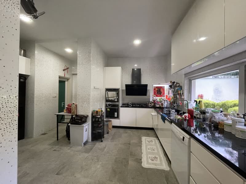 Semi-Detached House for Sale in Taman Damai Utama (Bandar Kinrara) - Francis Soh - Kitchen - PropertyGuru.com.my