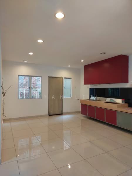 Semi-Detached House for Sale in Taman Aman Perdana (Kapar) - Ryan Lee - Kitchen - PropertyGuru.com.my