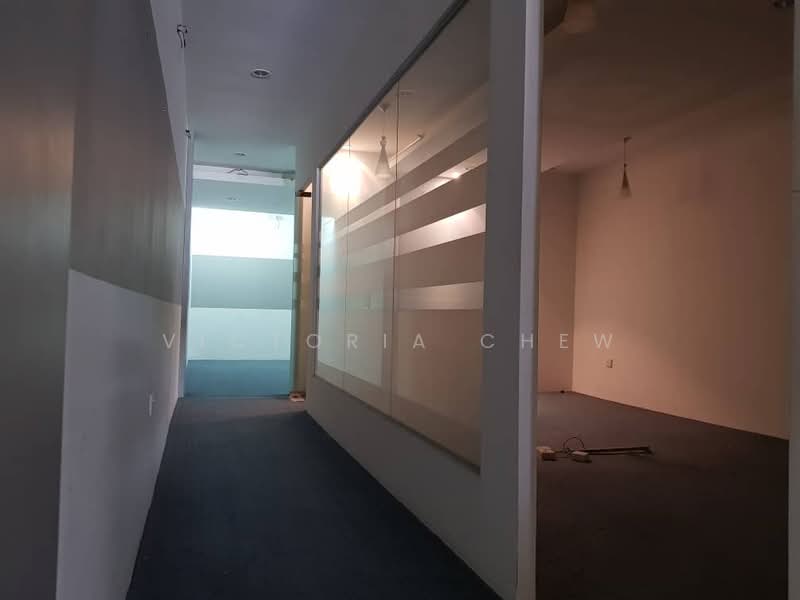 Kedai / Pejabat untuk Disewa di Kota Kemuning (Shah Alam) - Victoria Chew - Corridor - PropertyGuru.com.my