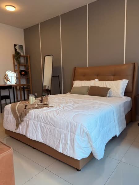 Service Residence for Sale at Trefoil @ Setia City - Ryan Lee - Bedroom - PropertyGuru.com.my