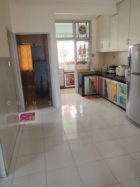 Pangsapuri untuk Dijual di Golden Showers (Kondo Ruby) - Chin Siang Fong - Kitchen - PropertyGuru.com.my