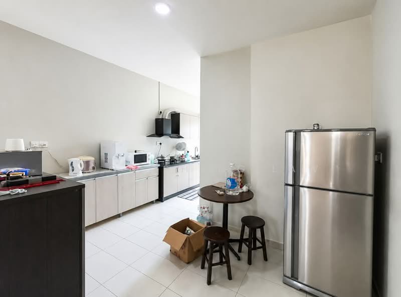 Rumah Teres untuk Dijual di Alam Damai (Cheras) - Soon Sheng Law - Kitchen - PropertyGuru.com.my
