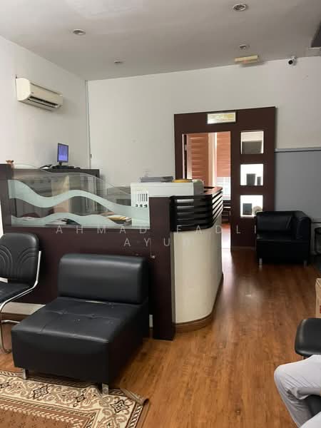 Shop / Office for Rent in Taman Sri Gombak (Gombak) - Ahmad Fadli Ayub - Interior - PropertyGuru.com.my
