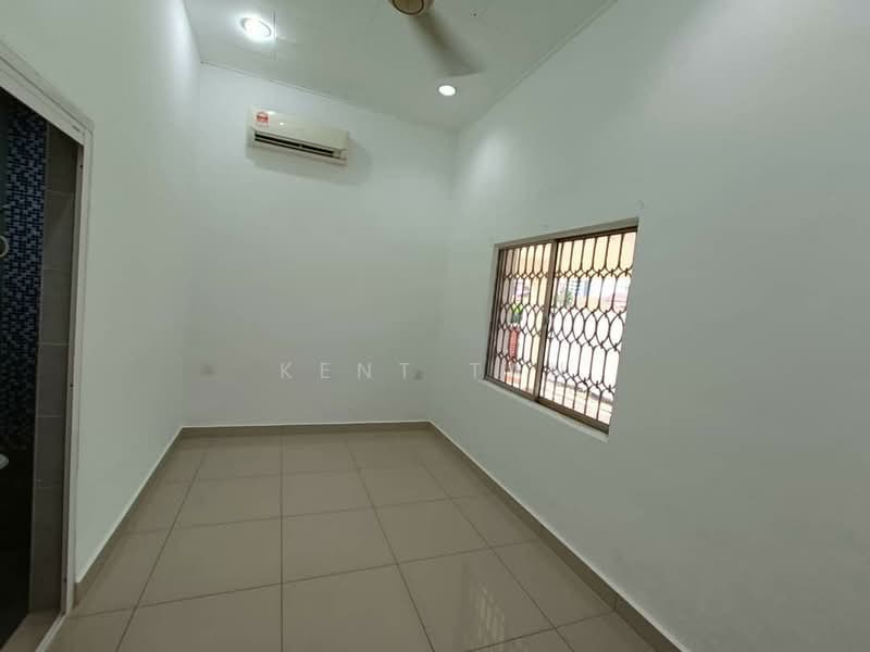 Rumah Banglo untuk Dijual di Taman Majidee (Johor Bahru) - Kent Tan - Interior - PropertyGuru.com.my