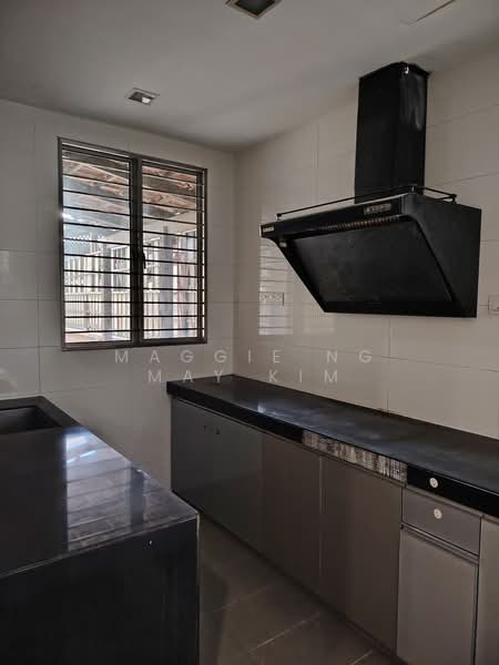 Semi-Detached House for Sale in Tiara Putri (Sungai Buloh) - MAGGIE NG MAY KIM - PropertyGuru.com.my
