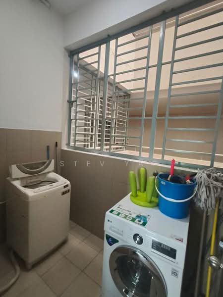 Servis Apartment untuk Disewa di The Loft @ KK Times Square - Stev Yap - Interior - PropertyGuru.com.my