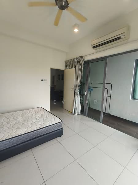Servis Apartment untuk Disewa di The Loft @ KK Times Square - Stev Yap - Bedroom - PropertyGuru.com.my