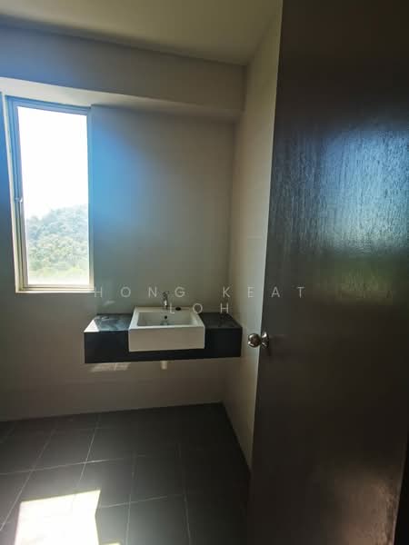 Condominium for Sale at Platinum III - Hong Keat Loh - Bathroom - PropertyGuru.com.my