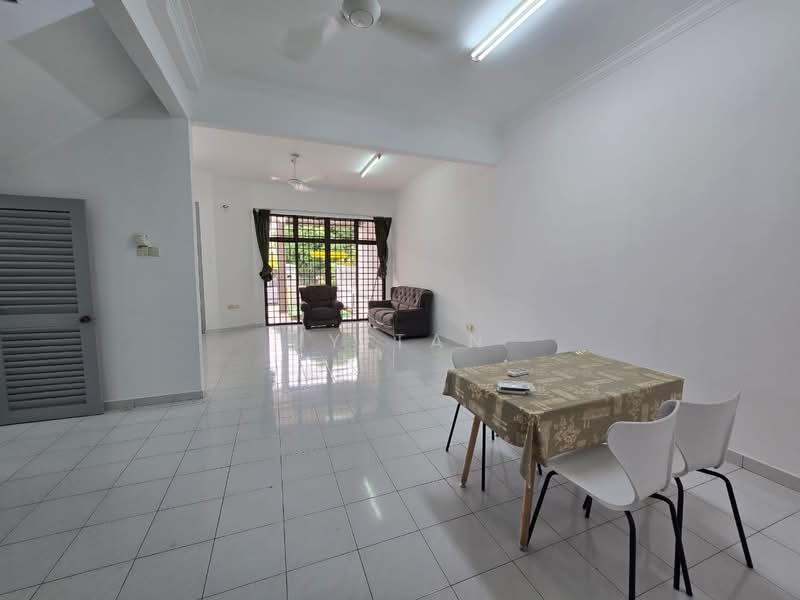 Rumah Teres 2 Tingkat untuk Disewa di Taman Suria (Johor Bahru) - JY Tan - PropertyGuru.com.my