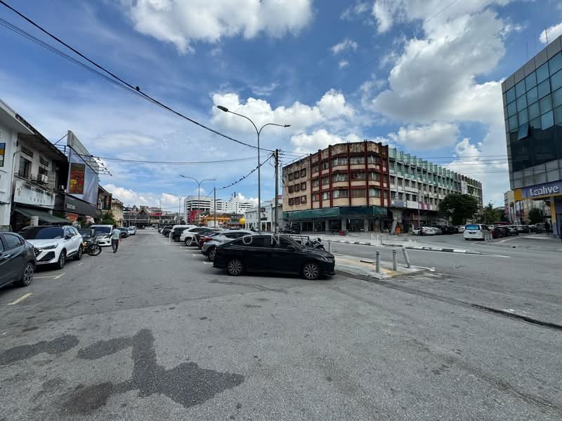 Shop / Office for Rent in Kawasan 18 (Klang) - Jason Tan - Exterior - PropertyGuru.com.my