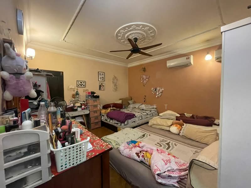Rumah Banglo untuk Dijual di Taman Sea (Petaling Jaya) - Kent Fatt - Bedroom - PropertyGuru.com.my