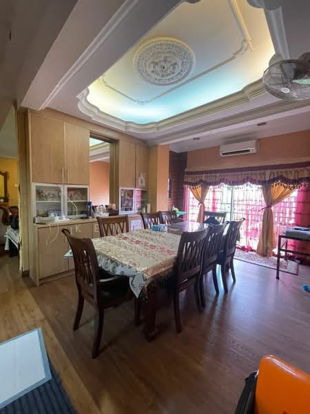 Rumah Banglo untuk Dijual di Taman Sea (Petaling Jaya) - Kent Fatt - Dining Room - PropertyGuru.com.my