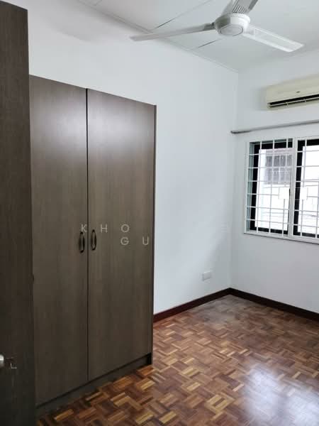 Rumah Teres 2 Tingkat untuk Disewa di Bandar Kinrara Seksyen 1 (Bandar Kinrara) - Kho Chng Guan - Bedroom - PropertyGuru.com.my