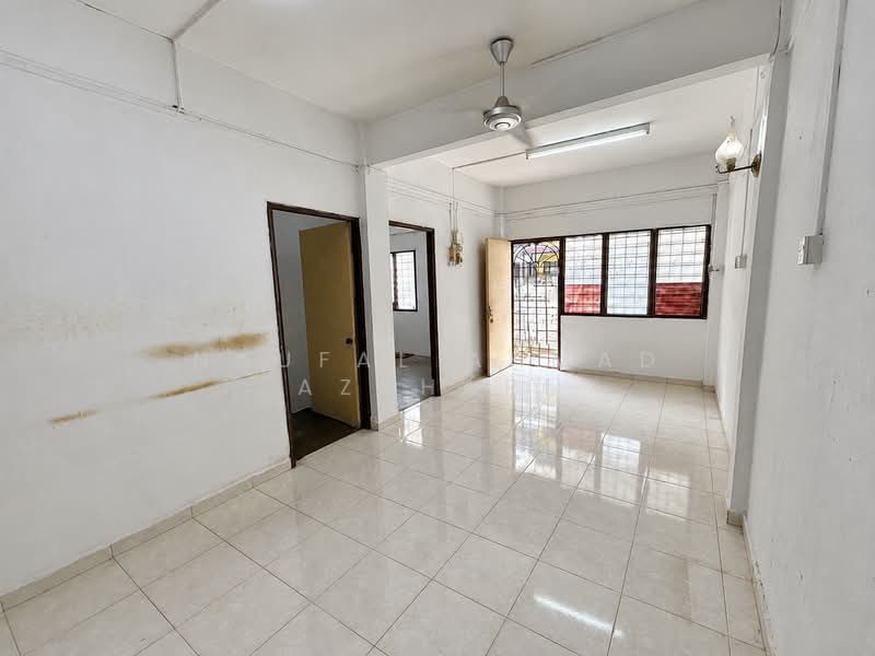 Flat for Sale at Rasah Jaya Flat - Naufal Ahmad Azahari - Living Room - PropertyGuru.com.my