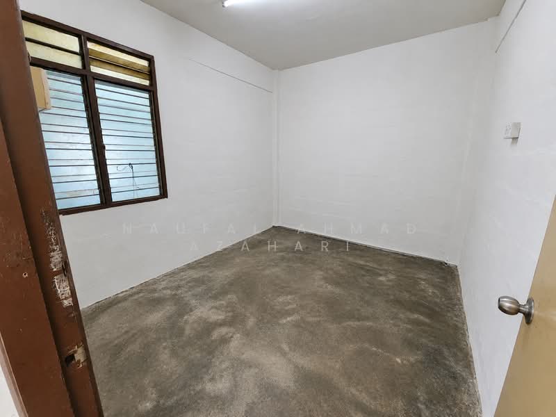 Flat for Sale at Rasah Jaya Flat - Naufal Ahmad Azahari - Interior - PropertyGuru.com.my