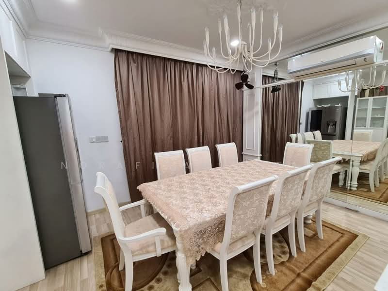 Semi-Detached House for Sale in Presint 18 (Putrajaya) - NoraFizah Gapar - Dining Room - PropertyGuru.com.my