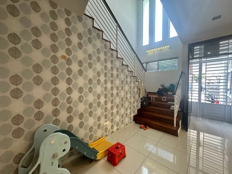 Rumah Berkembar untuk Dijual di Taman Impian Emas (Skudai) - Daniel Yong - Entrance - PropertyGuru.com.my
