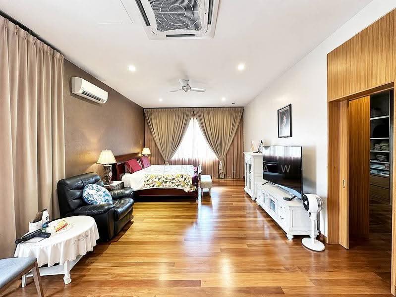 Bungalow House untuk Dijual di Sunway Damansara (Kota Damansara) - Vincent Liaw - Bedroom - PropertyGuru.com.my