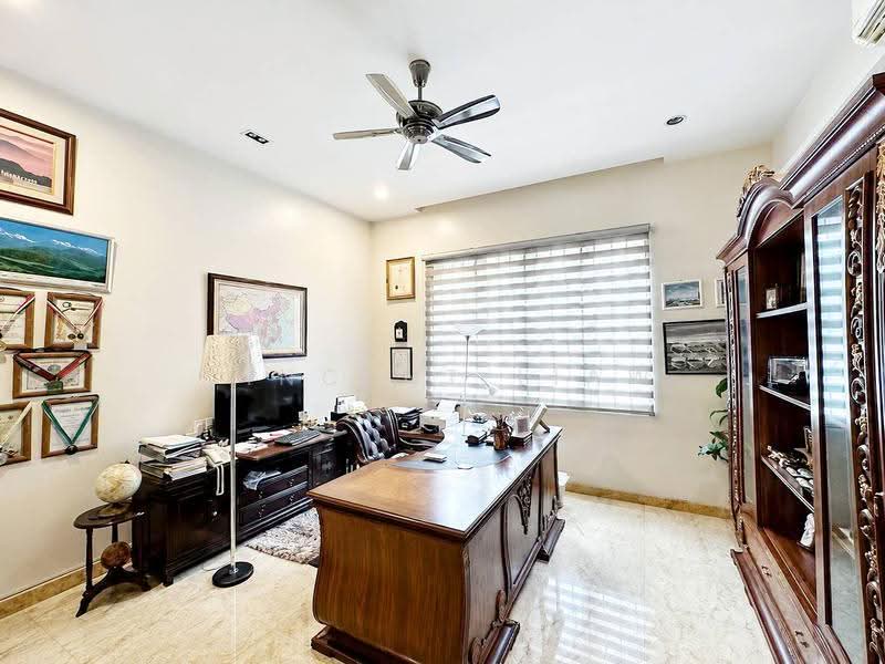 Bungalow House untuk Dijual di Sunway Damansara (Kota Damansara) - Vincent Liaw - Study - PropertyGuru.com.my