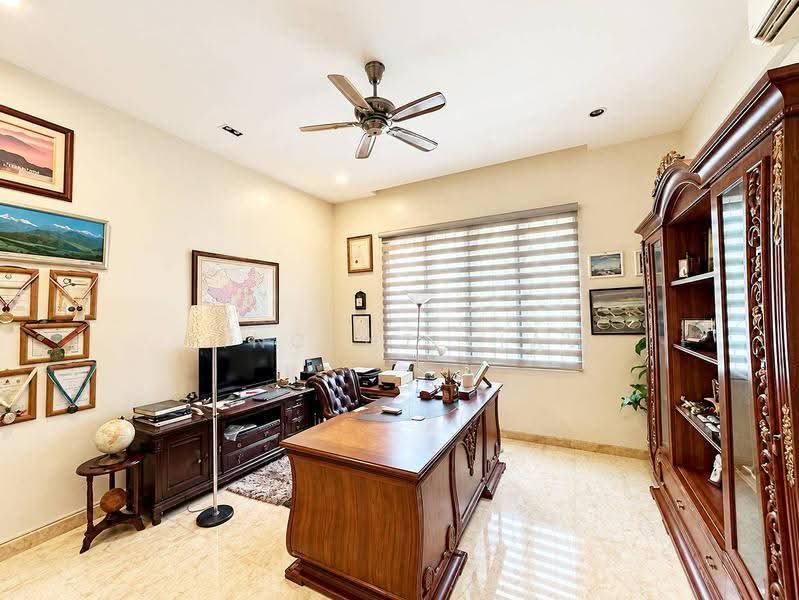 Rumah Banglo untuk Dijual di Sunway Damansara (Kota Damansara) - Vincent Liaw - Study - PropertyGuru.com.my