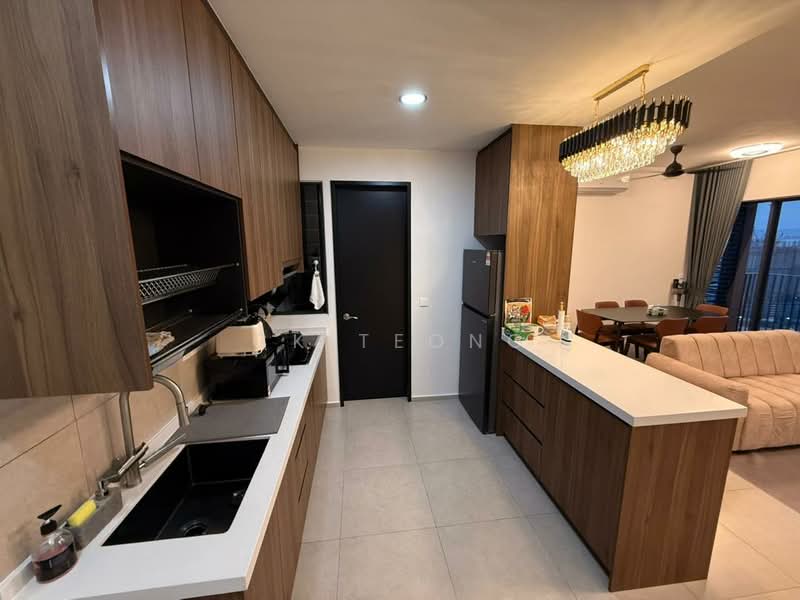Condominium for Rent at EdgeWood Residences @ SkySanctuary - CK Teong - Kitchen - PropertyGuru.com.my