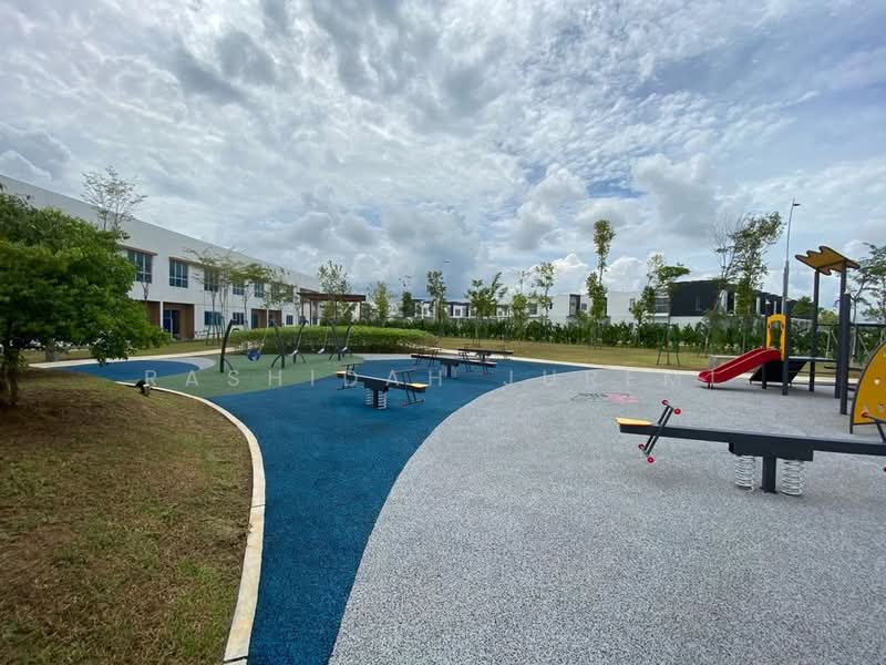 Townhouse for Sale in Dengkil (Selangor) - Rashidah Juremi - Exterior - PropertyGuru.com.my