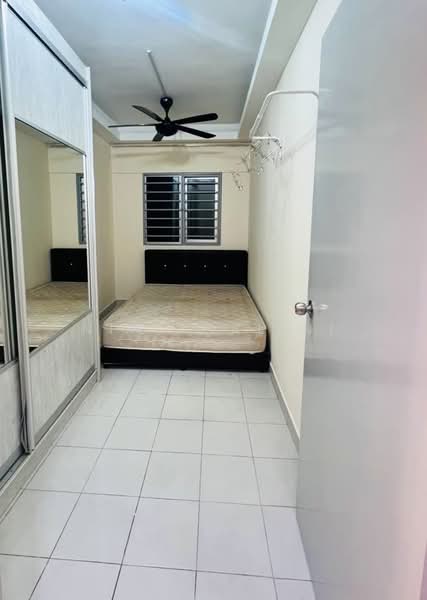 Apartment for Rent at Residensi Gurneymas - Nini Malini - PropertyGuru.com.my