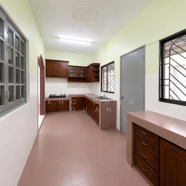 2-storey Terraced House for Sale in BANDAR PUCHONG JAYA (Puchong) - Kho Chng Guan - Kitchen - PropertyGuru.com.my