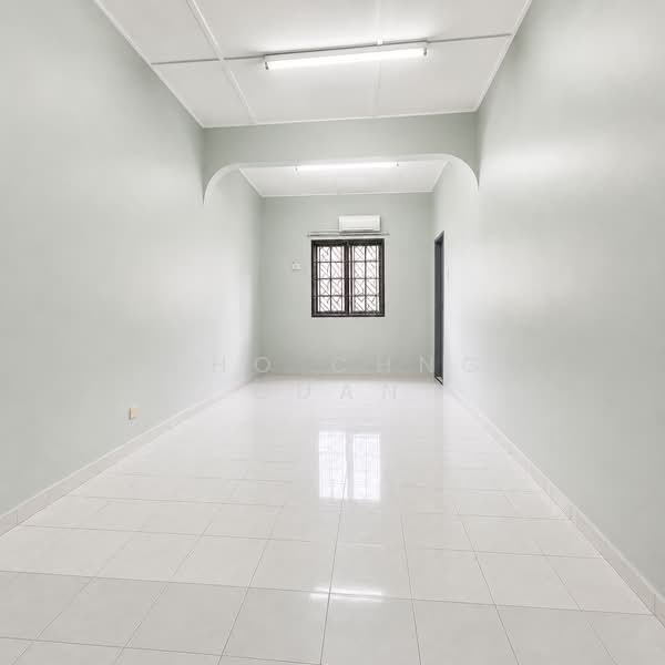 2-storey Terraced House for Sale in BANDAR PUCHONG JAYA (Puchong) - Kho Chng Guan - Interior - PropertyGuru.com.my