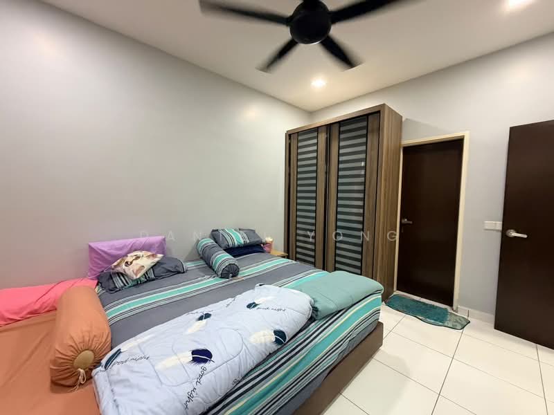 Servis Apartment untuk Dijual di Sky Oasis Residence (Pangsapuri Oasis 1) - Daniel Yong - Bedroom - PropertyGuru.com.my