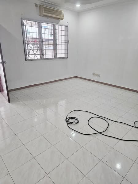 Rumah Teres 2 Tingkat untuk Dijual di Parit Buntar (Perak) - Vivian Chang - PropertyGuru.com.my