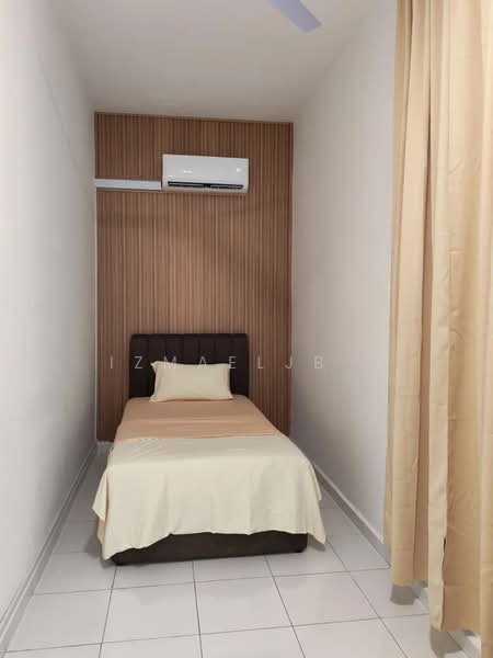 Apartment for Rent at Seri Molek Perdana - Izmaeljb . - 4th Bedroom - PropertyGuru.com.my