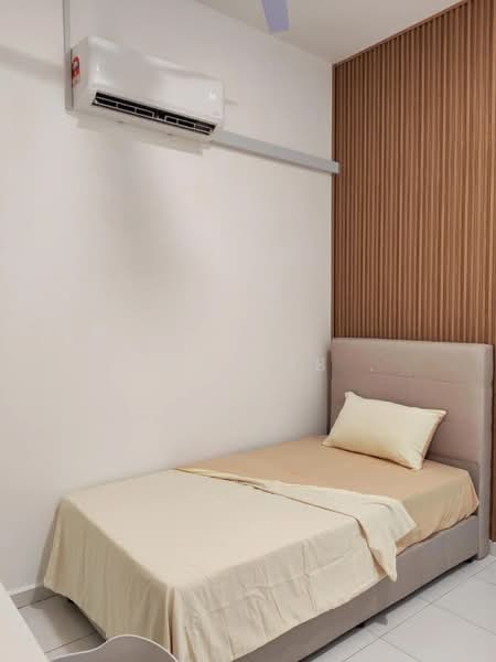 Apartment for Rent at Seri Molek Perdana - Izmaeljb . - 6th Bedroom - PropertyGuru.com.my