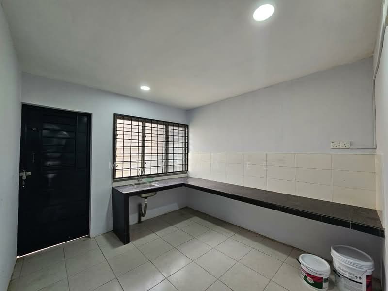 2-storey Terraced House for Sale in Taman Kota Masai (Pasir Gudang) - Melinda Ee - Kitchen - PropertyGuru.com.my