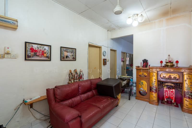 1-storey Terraced House for Sale in Semenyih (Selangor) - Mohd Yunos Bin A.Karim - PropertyGuru.com.my