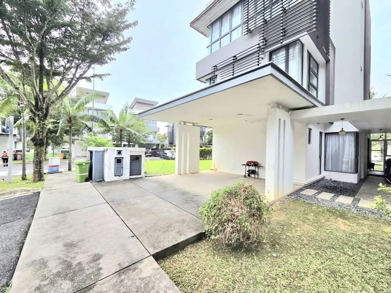 Semi-Detached House for Sale in Presint 8 (Putrajaya) - Nana Cheah - PropertyGuru.com.my