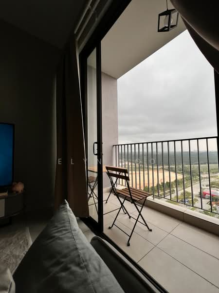 Servis Apartment untuk Disewa di The Amber Residence @ TwentyFive.7 - Elyn Soo - Balcony - PropertyGuru.com.my