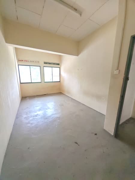 Kedai untuk Dijual di Kawasan Perindustrian Tampoi (Johor Bahru) - Sandry Ong - Interior - PropertyGuru.com.my